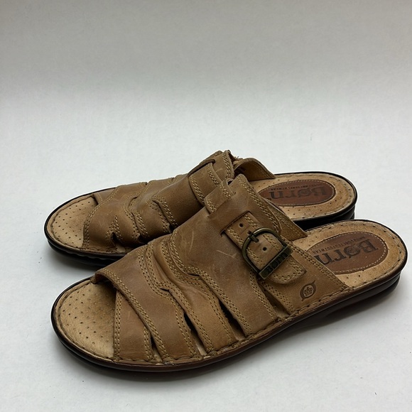 Pair Tan Leather Women’s Sz 8 Born Slip-on Sandals - Picture 4 of 10